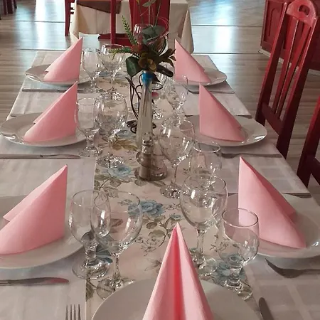 Diana Fogado 3*